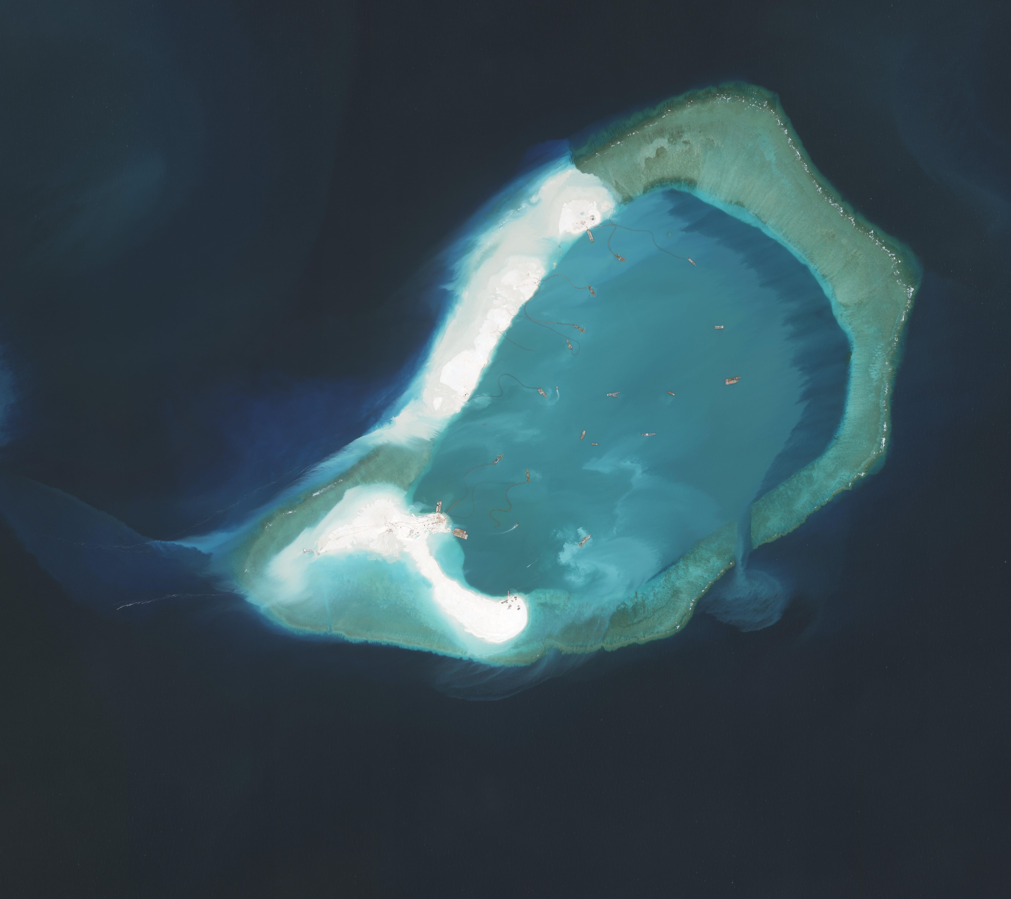 satellite image of cutter suction dredging at Subi/Mischief Reef
