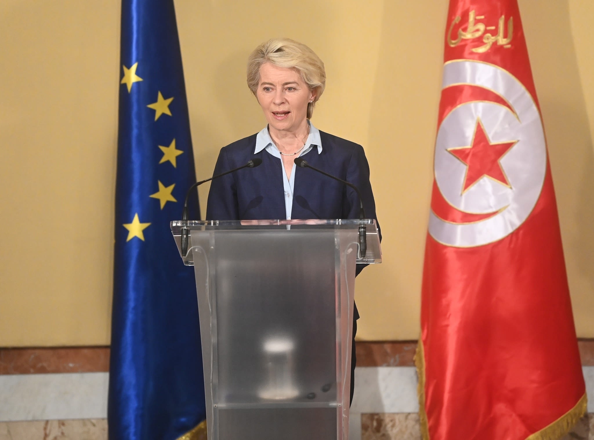 The President of the European Commission, Ursula von der Leyen, announcing at a press conference the signing of the Memorandum of Understanding between Tunisia and the European Union at the Presidential Palace in Tunis, Tunisia, on July 16, 2023. | Photo by Tunisian Presidency / Handout / Anadolu Agency via Getty Images